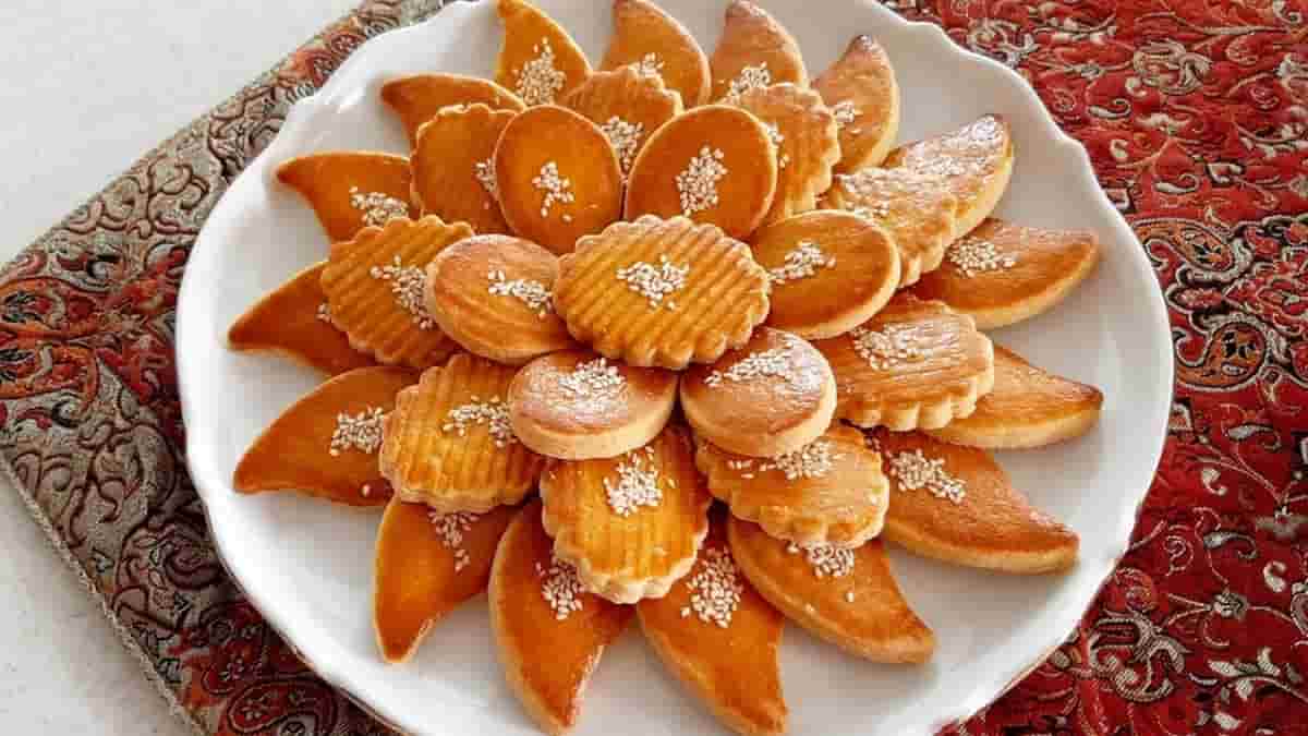 تصویر 4 از شیرینی سنتی قزوین با بافتی ترد و طعم اصیل